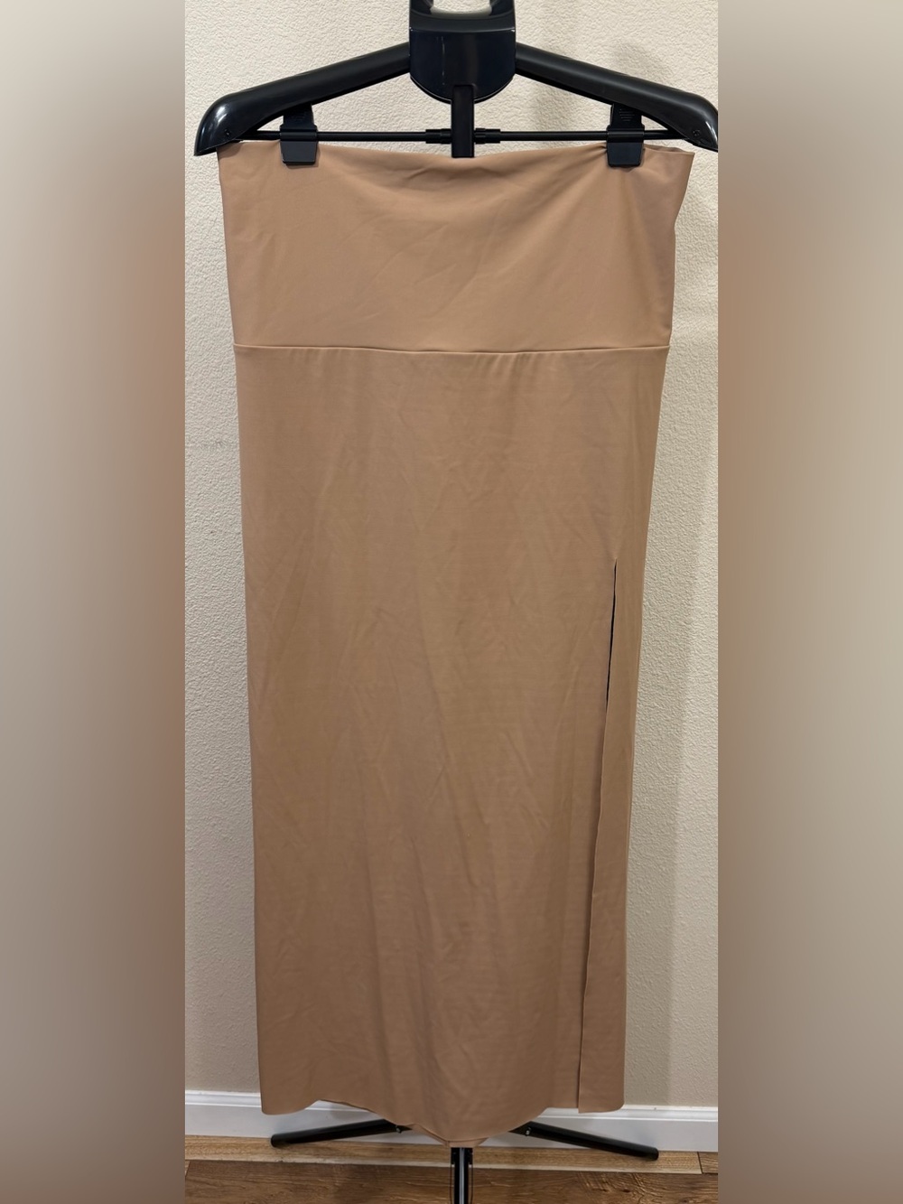 SKIMS NWT Tan High Slit Maxi Skirt | Quiet Luxury Minimalist Resortwear Beach XL